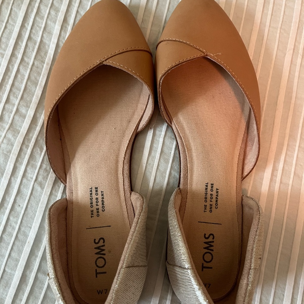 TOMS Julie D'orsay Two Tone Flats